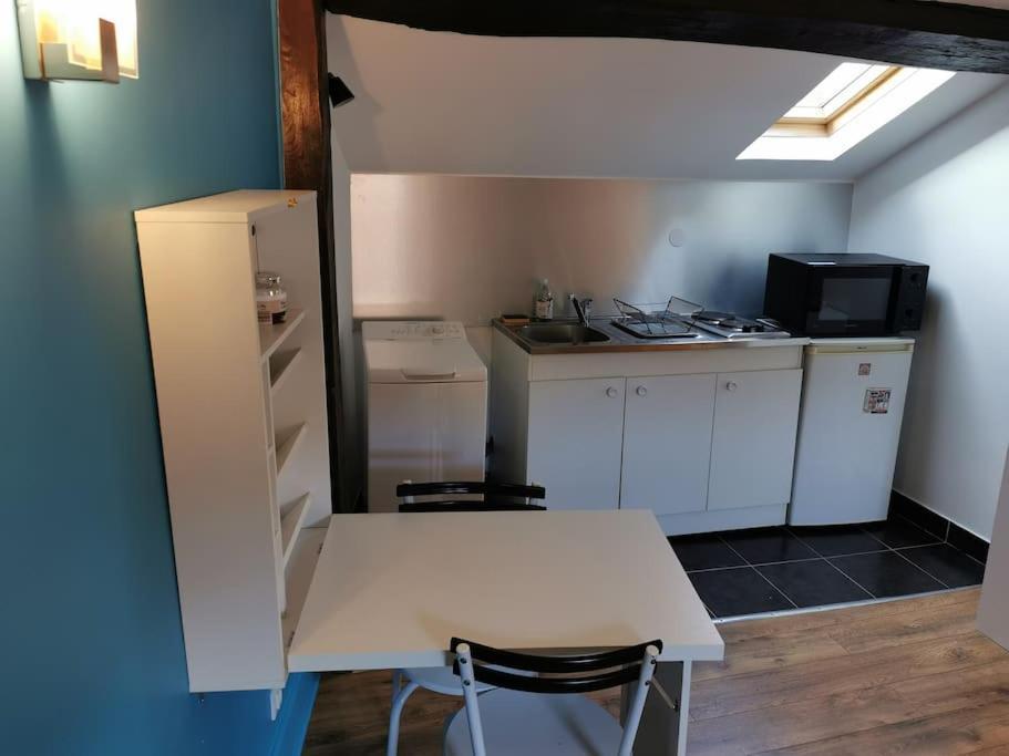 Studio Sous Les Toits Proche Paris Et Versailles ชาวิลล์ ภายนอก รูปภาพ